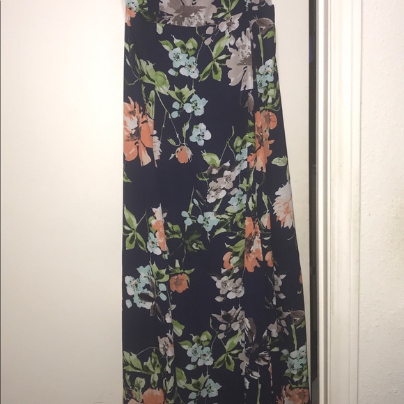 Off shoulder maxi dress! - Picture 3 of 3